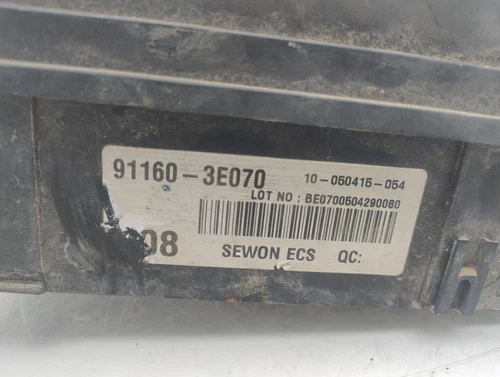 911603E070 Caja Reles/Fusibles para KIA SORENTO (BL) 2.5 CRDi EX 2005 8990089 - Bild 2 von 9