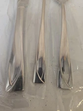 Lenox 18/10 Stainless Steel Vietnam Flatware Set Lot Of 35 New NOS rare Pattern!