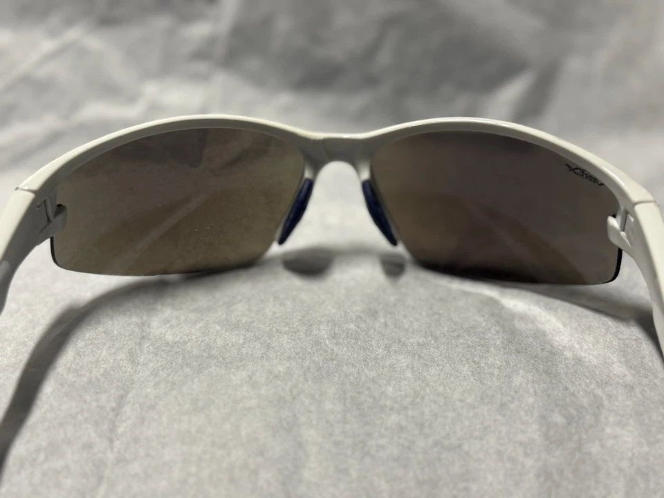 VertX运动太阳镜白色镜框黑色偏光蓝色镜片男式 — 第 3/4 张图片