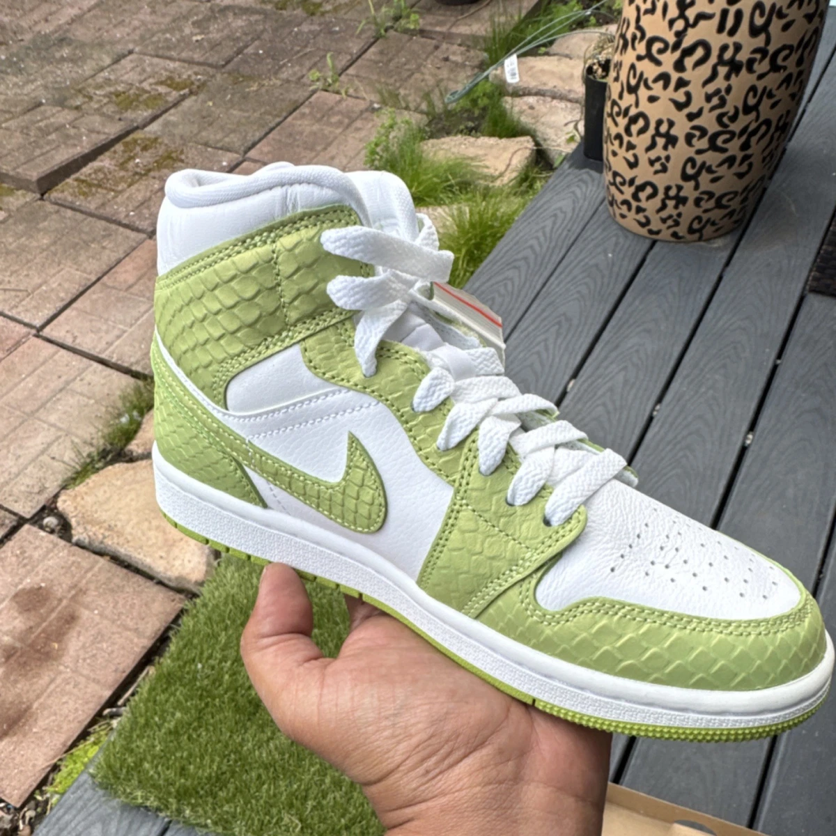 Jordan 1 Mid White Snakeskin W for sale | eBay