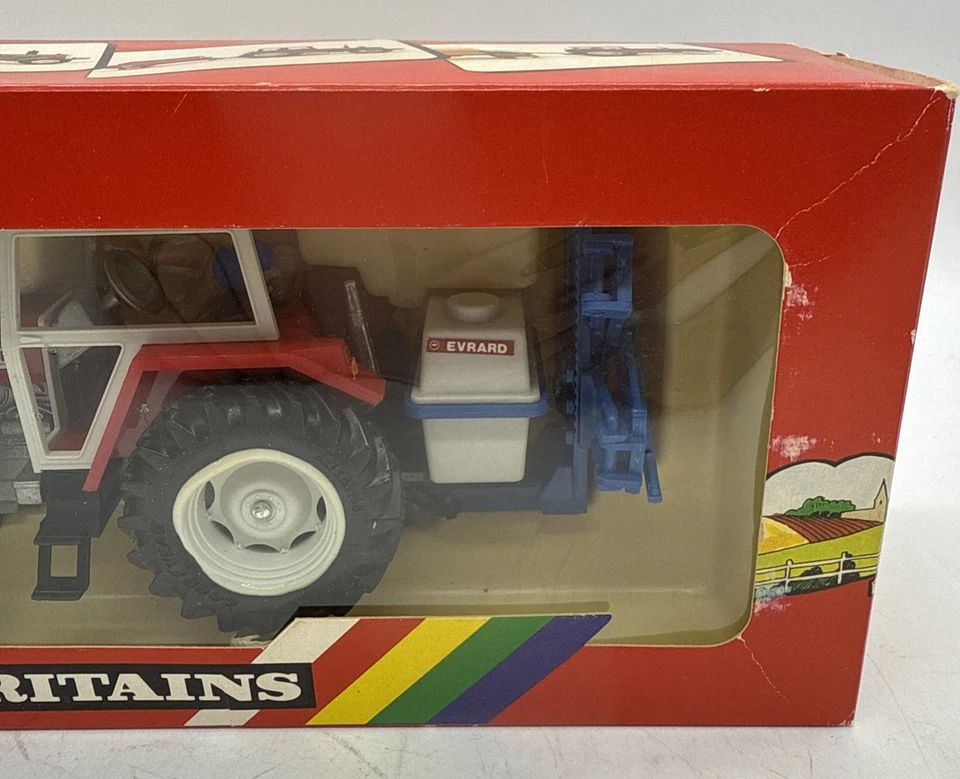 НОВЫЙ 1986 BRITAINS MASSEY-FERGUSON 2680 ТРАКТОР С УРОЖАЯ СПРЕЙ #9615 1/32 АНГЛИИ - Изображение 3 из 4