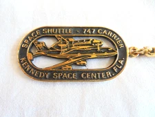 Vintage NASA Space Shuttle & 747 Carrier Kennedy Space Center Souvenir Keychain