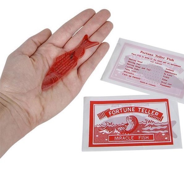 20 FORTUNE TELLING FISH Palm Toy Magic Trick Joke Gag Puzzle Gift