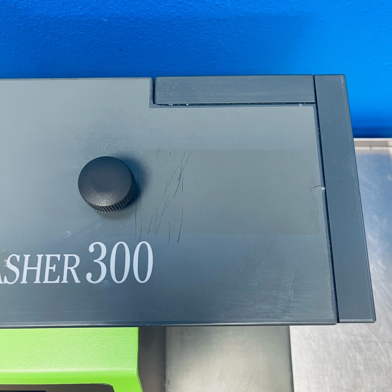 Molecular Devices/Skatron SkanWASHER 300 Version B 96-well Microplate Washer Lab