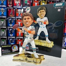Bobblehead exclusivo de la NFL Dan Marino Miami Dolphins NFL 100 "chapado en oro"