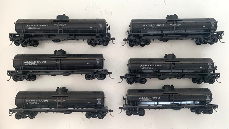 Lot of 6 Athearn HO AT&SF Single Dome Black Tank Cars
