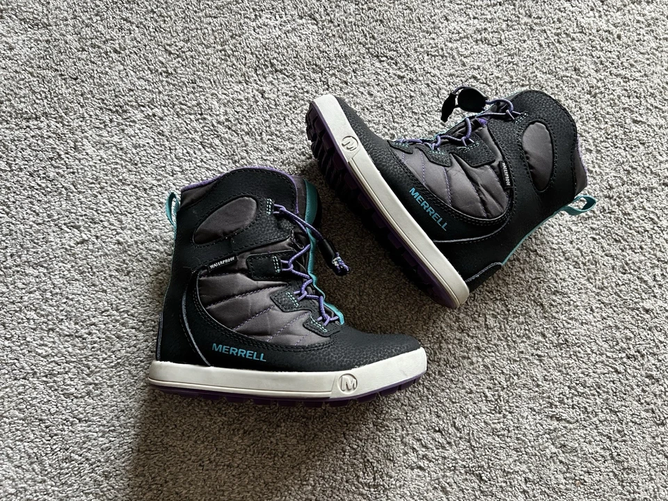 Merrell NIÑOS Talla 11 Banco de Nieve 4.0 Negro Impermeable Botas de Invierno Niñas Pull On Foto 2 de 4