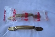 Avante NEW Antique English Spoon Foot Cabinet Hardware Pulls. 30740AE. 3" O.C.