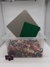 5kg Of Mixed Lego With 2 Building Boards