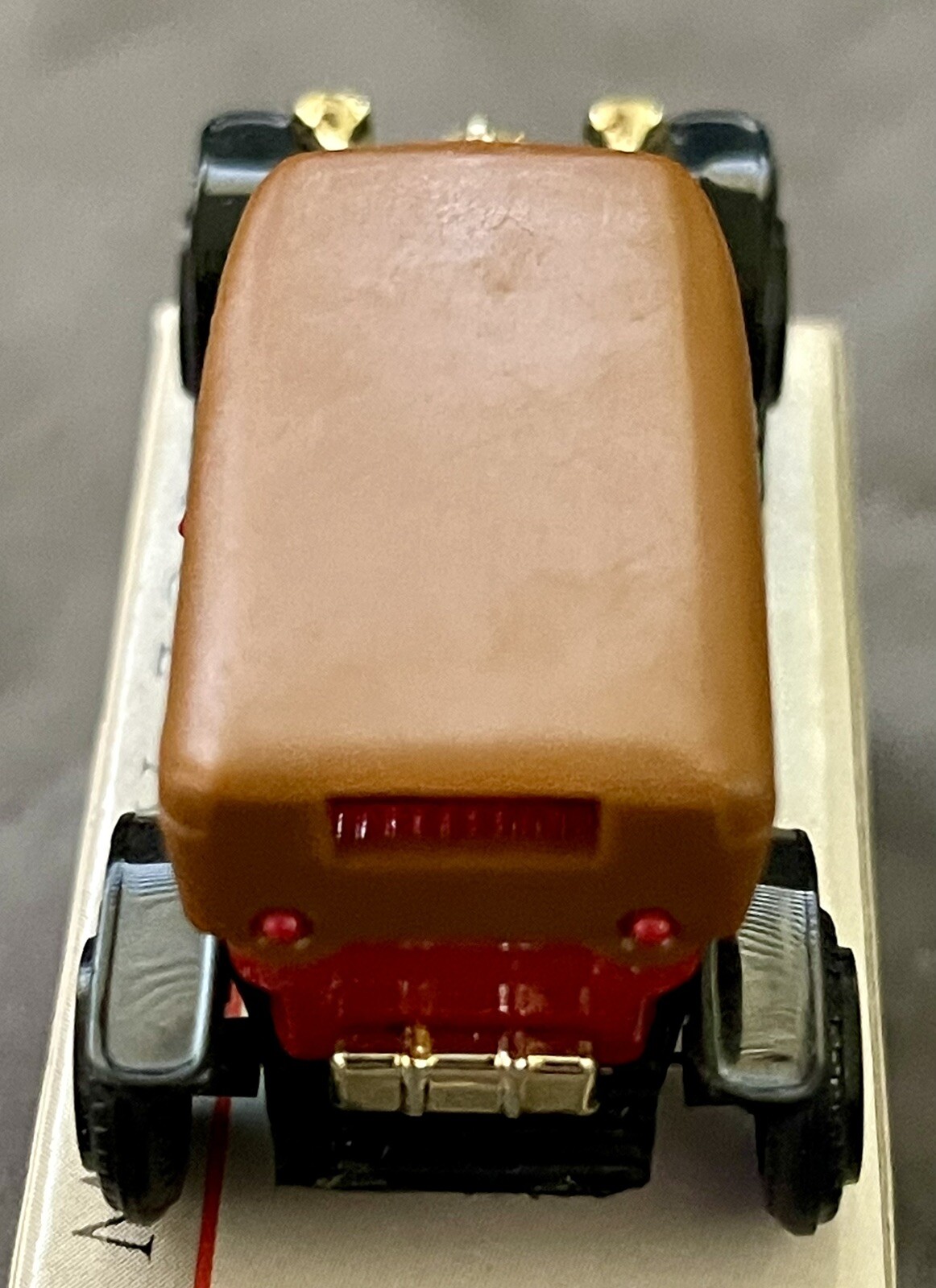 Picture 10 of 16