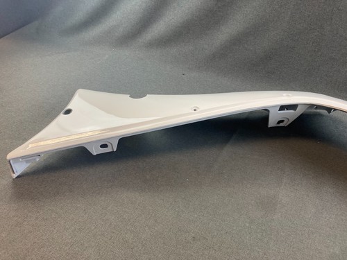 Carenado lateral LH APRILIA SR 50 AIR 1993-1996, blanco AP8231453 - NUEVO - Imagen 3 de 5