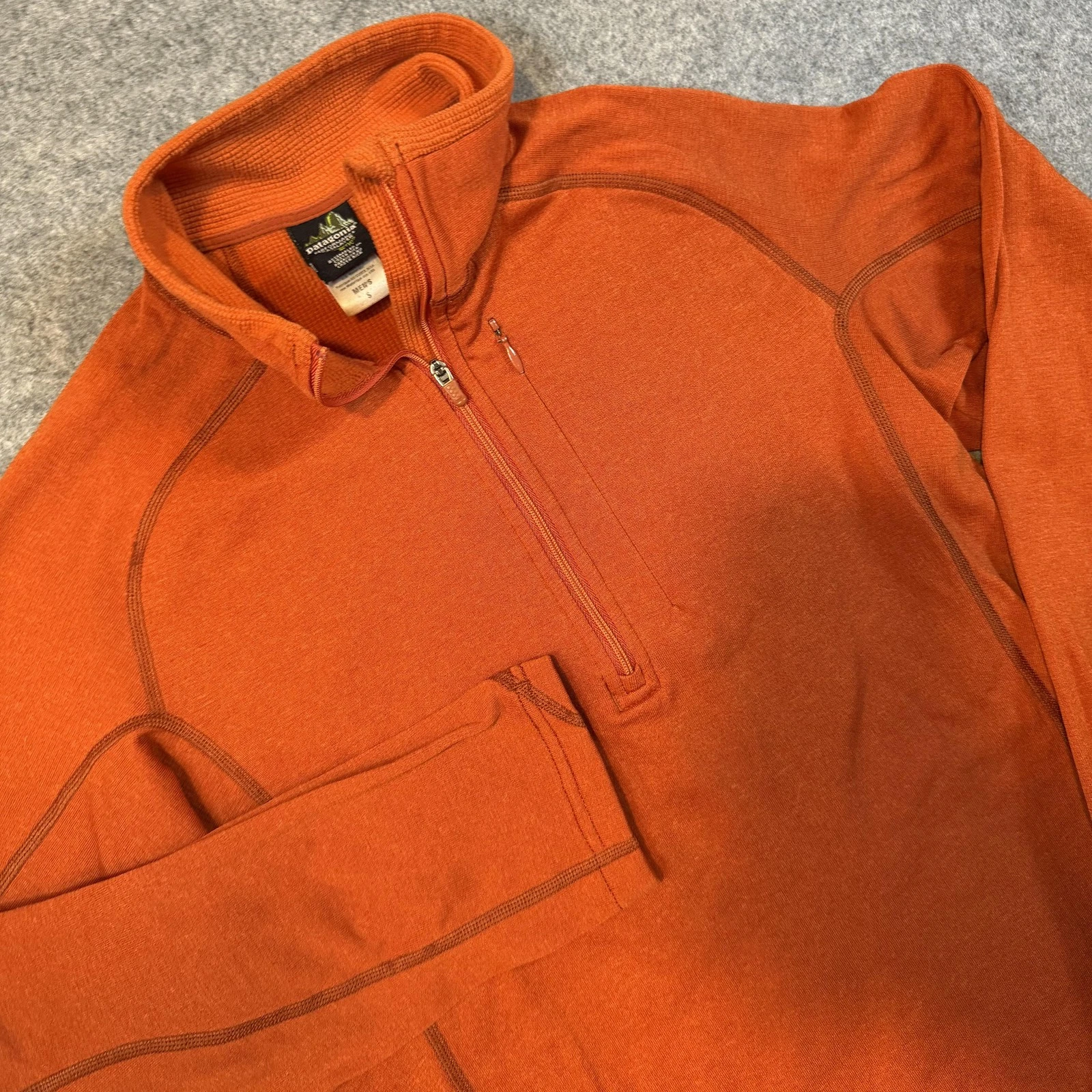 Patagonia Pullover Mens Small Orange Capilene 1/4 Zip Long Sleeve Base Layer Top