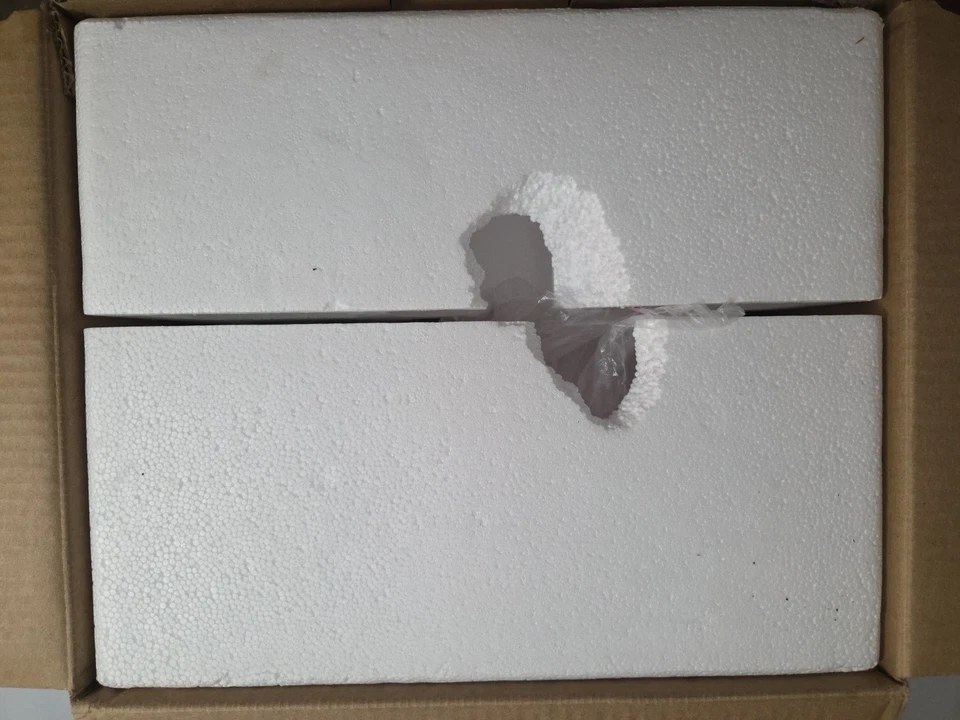 Accesorio moderno semi empotrado de 3 luces de 12" metal negro brillante níquel Kichler Strabo Foto 4 de 4