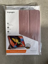 For iPad Pro 11 inch ( 2022 / 2021 / 2020 / 2018 ) | Spigen Urban Fit Nylon Case