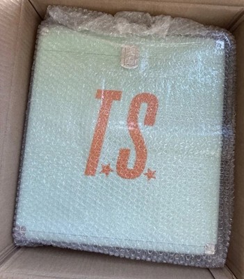 *BRAND NEW* Taylor Swift The Life Of A Showgirl Vinyl Case Ships Now