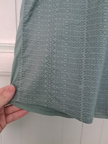 Manaola Hawaiian Aloha Shirt Sz L Cotton Teal Tribal Print - Picture 5 of 7