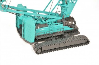 Kobelco CKE2500G Crawler Crane - Green - Tonkin 1:50 Scale