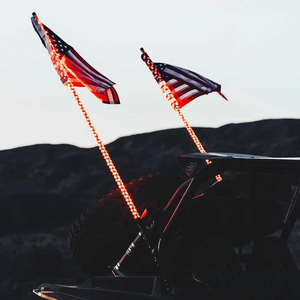 2 PIEZAS 5 PIES Luces Látigo Espiral RGB Antena LED CON Banderas para ATV UTV RZR X3 ZFORCE Foto 2 de 4