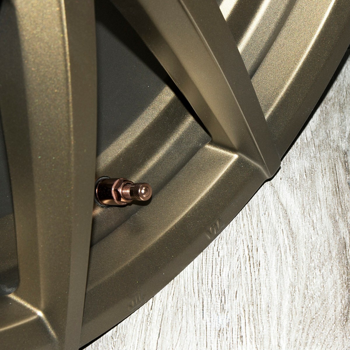 Valvola Tubeless Per Autocarro Per Cerchi In Lega Alcoa 1334 Wonder - Foto 2