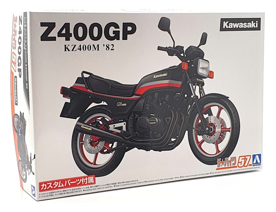 Kit maquette Aoshima 1/12 Kawasaki KZ400M Z400GP 1982 avec pièces personnalis