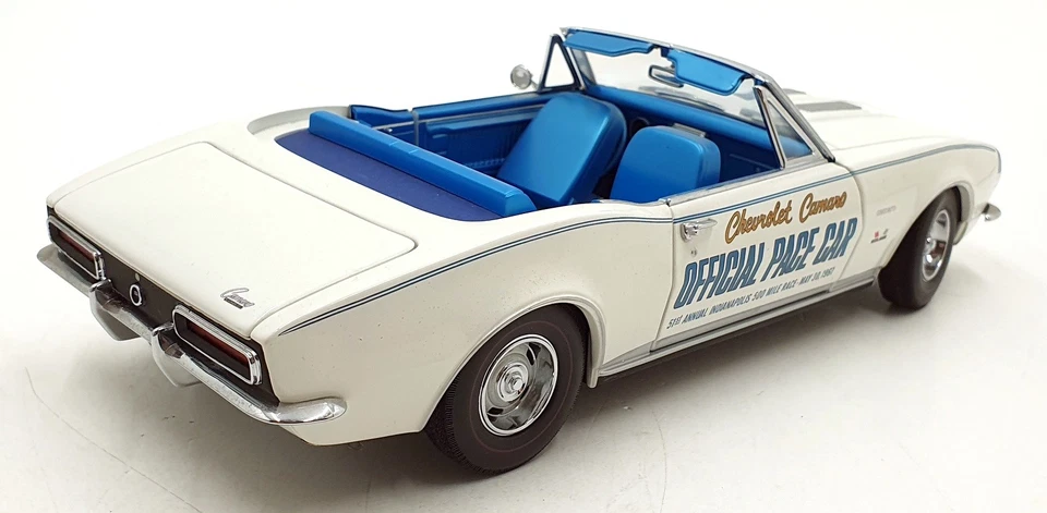 Exact Detail 1/18 Scale Diecast DC291025B - Chevrolet Camaro Pace Car 1967 White - Image 2 of 4