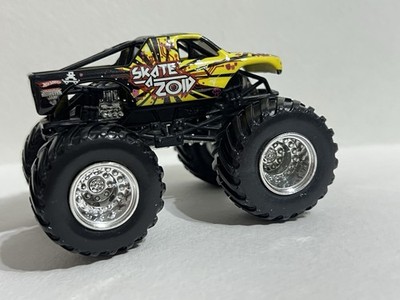 2009 Hot Wheels Monster Jam Exclusive  Skate-A- Zoid  Yellow 1/64 Mint Rare