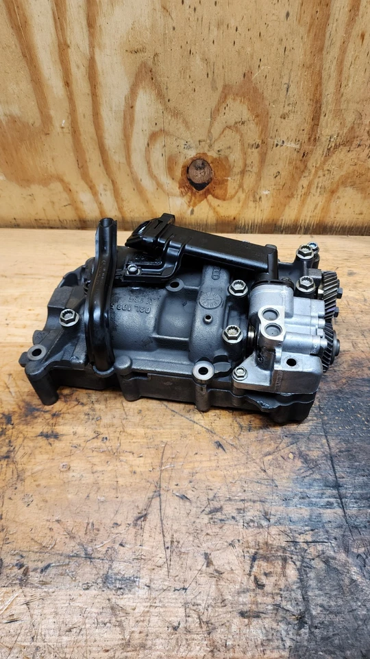 OEM VW Audi Balancer Shaft With Oil Pump And Cog 03L103537 03L115105 - Image 3 of 4