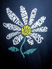 NWT Life is Good The Art of Optimism Blue Long Sleeve Daisy Tee LARGE