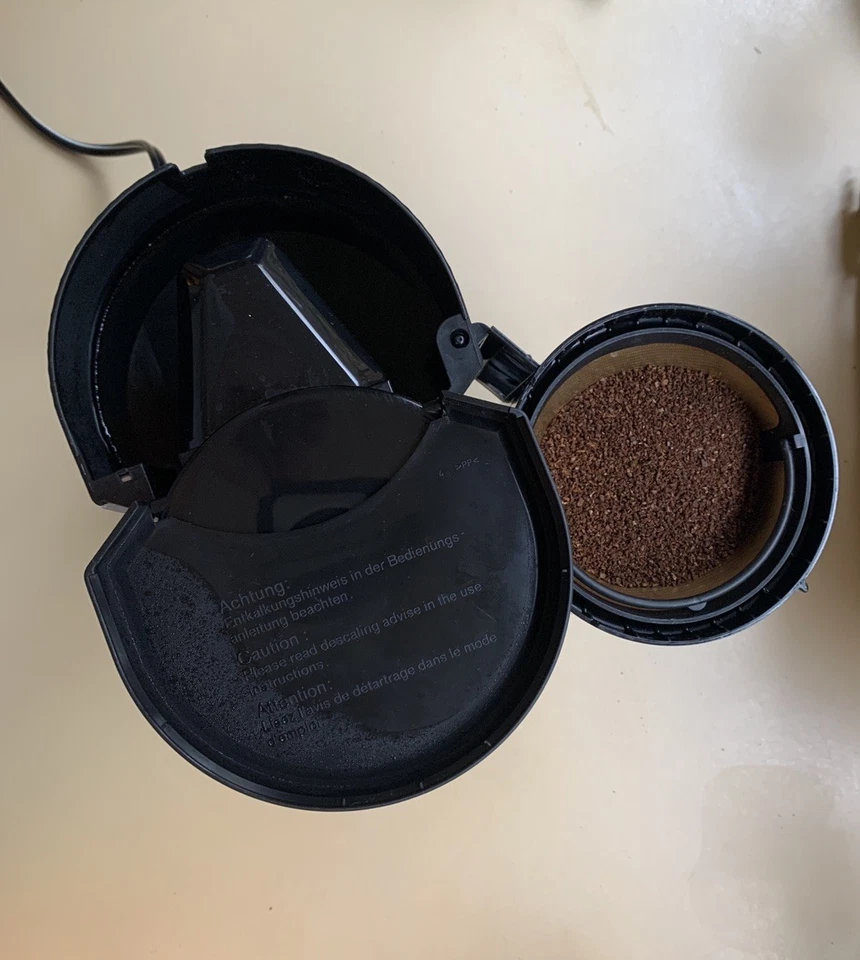 ✨ Vintage Braun Aromaster KF 12B 3075 4-Cup Compact Coffee Maker Black - Image 3 of 4