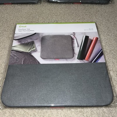 Cricut (2004475) EasyPress Mat, Protective Heat (12in. x 12in.)