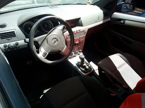 13101479 Right Front Window Lifter for OPEL ASTRA H GTC Cosmo 2006 3386200 - Picture 9 of 17