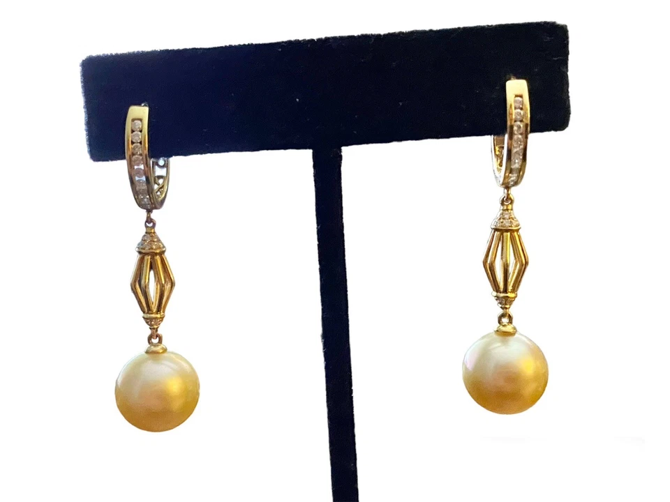 Vintage 10k Yellow Gold Designer Cream Color Round Pearl Diamond Dangle Earrings - Image 2 of 4