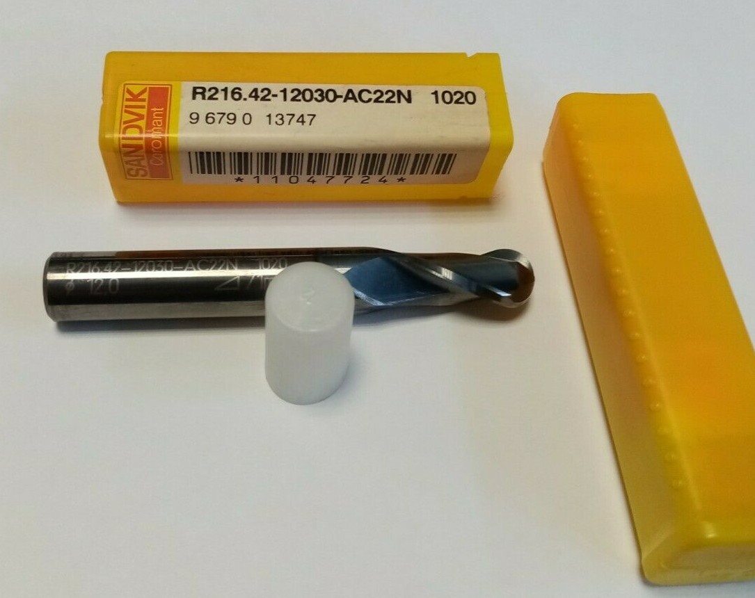 Fraise carbure 3 dents hemispherique d12 R216.42 pour usinage CNC
