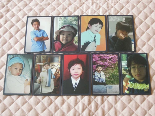 STRAY KIDS 1st Mini Album I Am Not Childhood Ver. Photocard Square,Round edges