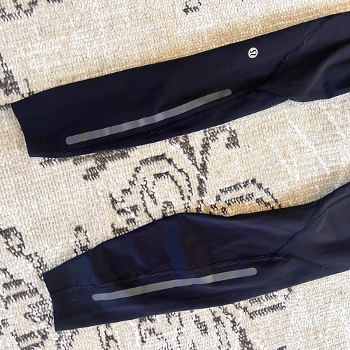 Men’s Lululemon Black Reflective Activewear Running Leggings Base Layer S - Picture 6 of 6