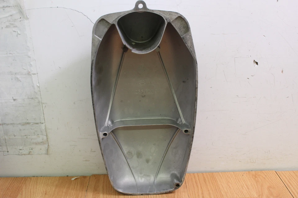 1970 BMW R75/5 Airhead Misc. Engine Covers - Image 3 of 4