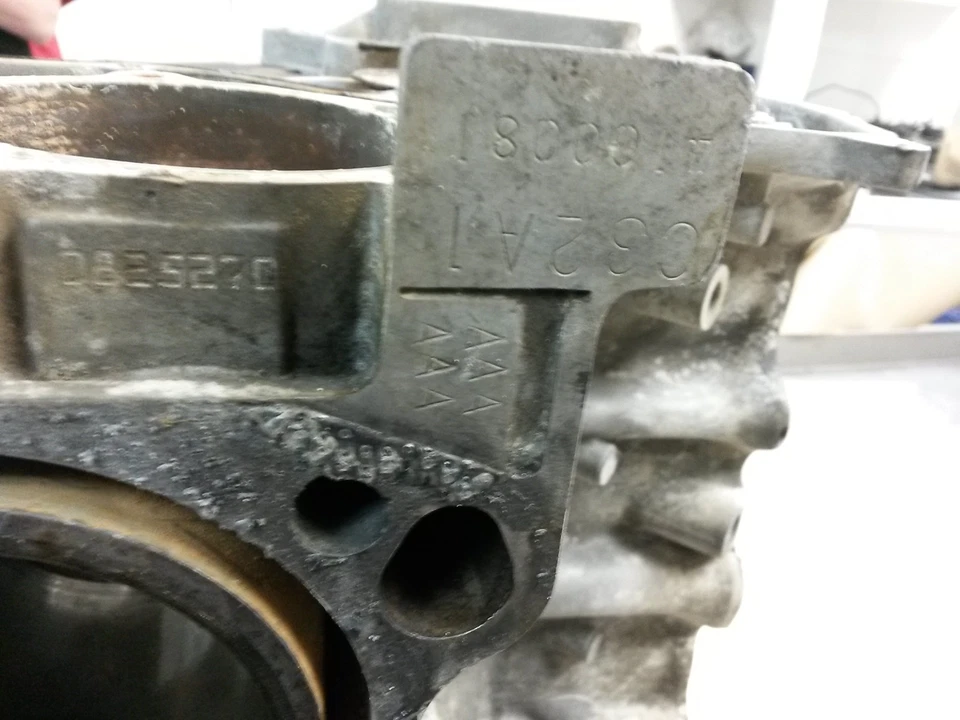 Bloque de cilindros de motor para 93-95 Acura Legend 3.2 Foto 2 de 4