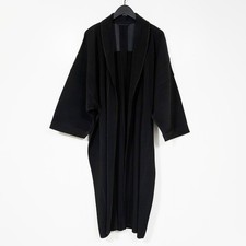 Homme Pliss  Issey Miyake Monthly Color Jan 2023 Coat 3 NWOT