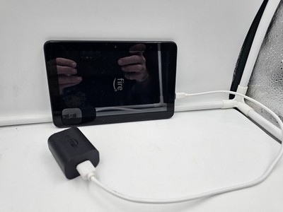 Amazon Fire 7 P8AT8Z 7'' 16GB 2MP Tablet Tested Working Reset