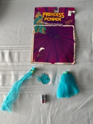 Deep Blue Secrets with map She-Ra Princess Power Fantastic Fashion Mattel