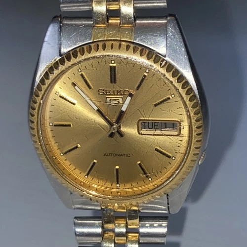 Seiko 5 Automatic Two Tone 7009-3110 DayDate Vintage Watch-Needs New glass.