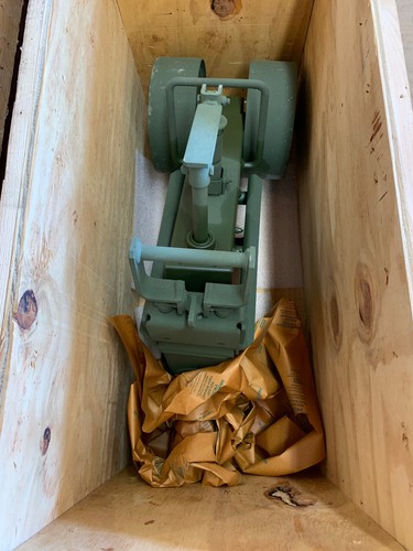 Retractable support 1.5Ton/M149/M105/M103/M107 Trailer 2590-01183-6816 - Picture 3 of 4
