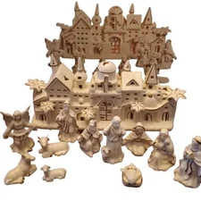 Vintage Town of Bethlehem nativity 12 piece original box J C Penney