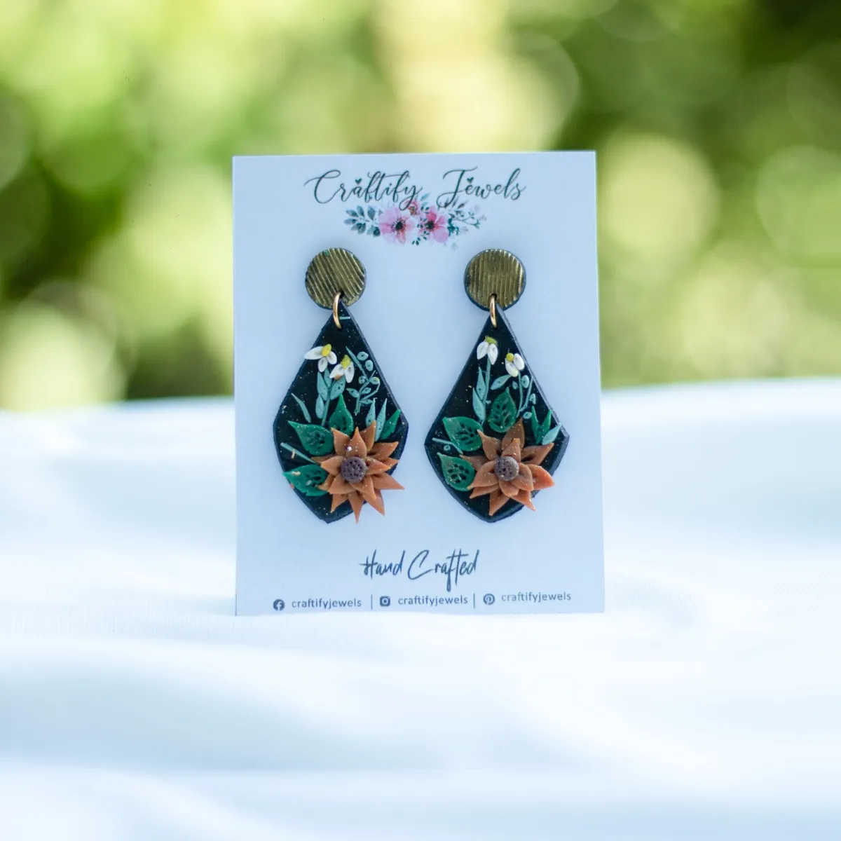 How to make easy Polymer Clay Knot Earrings - Sisters, What!