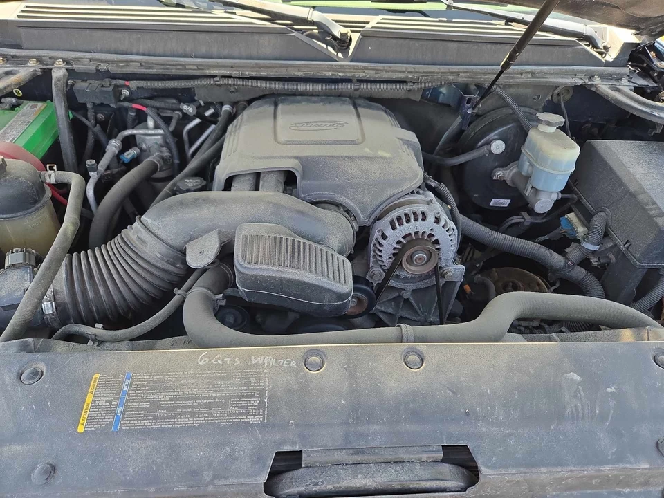 Brazo de control superior superior delantero izquierdo usado se adapta a: Chevrolet Tahoe 2009 nuevo estilo Foto 4 de 4