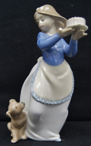 NAO By LLADRO Porcelain Figurine #1045 Puppy's Birthday 7.5" SPAIN