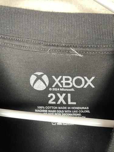 Xbox Gears of War Year 3 Black T-Shirt Never Fight Alone Size XXL 2XL - Picture 5 of 7