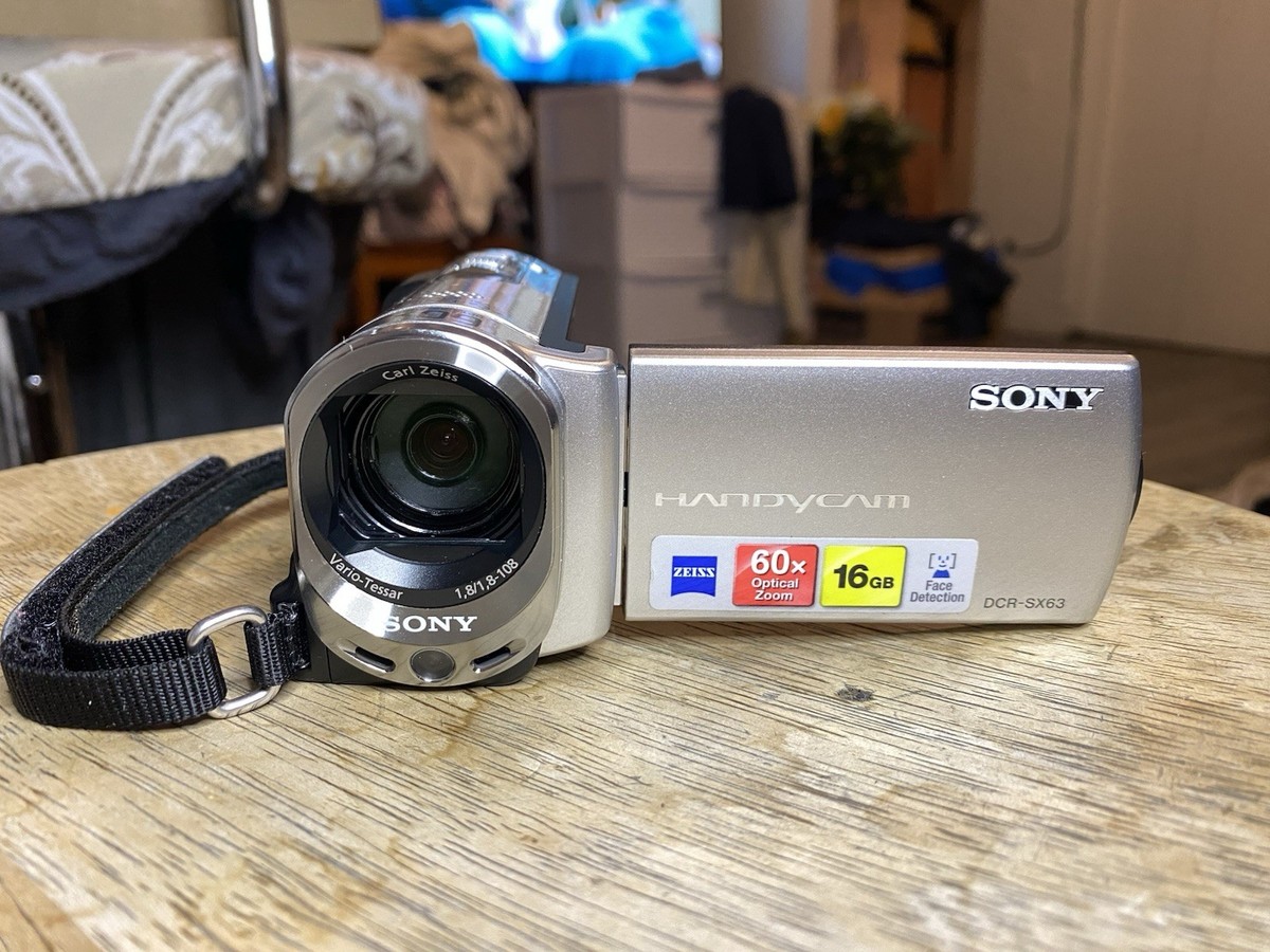 Sony Handycam DCR-SX63 16GB Internal Camcorder Tested Working NO