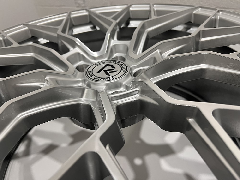 GWG RF3 20 inch Hyper Silver Rim fits Maserati Ghibli 2014