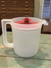 Vintage Tupperware Pitcher 1575-6 Clear Plastic Red Push Button Lid 1.5 Qt